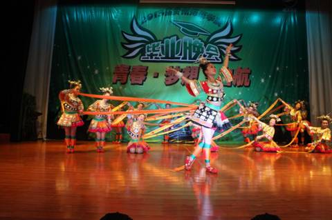 http://news.gzhnc.edu.cn/_mediafile/news/2013/06/17/1xrf4fcccu.jpg